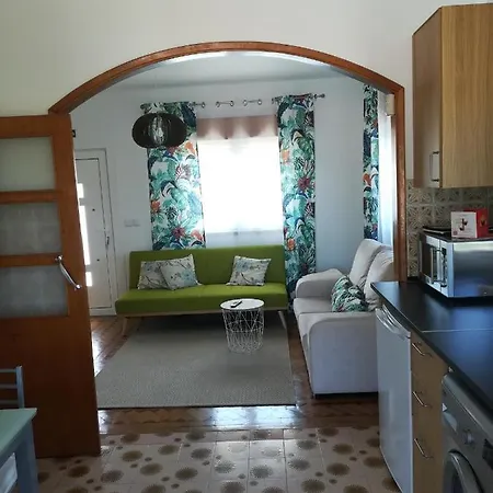 O Nosso Cantinho Lourical