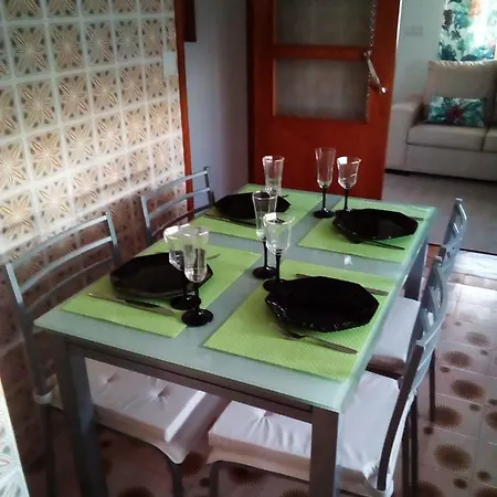 O Nosso Cantinho Holiday home Lourical