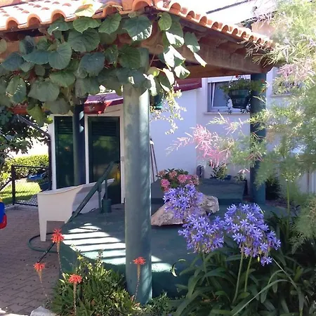 Holiday home O Nosso Cantinho Lourical