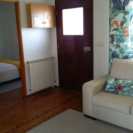 O Nosso Cantinho * Lourical