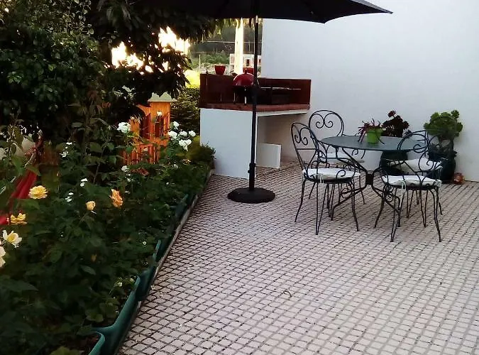 O Nosso Cantinho * Lourical